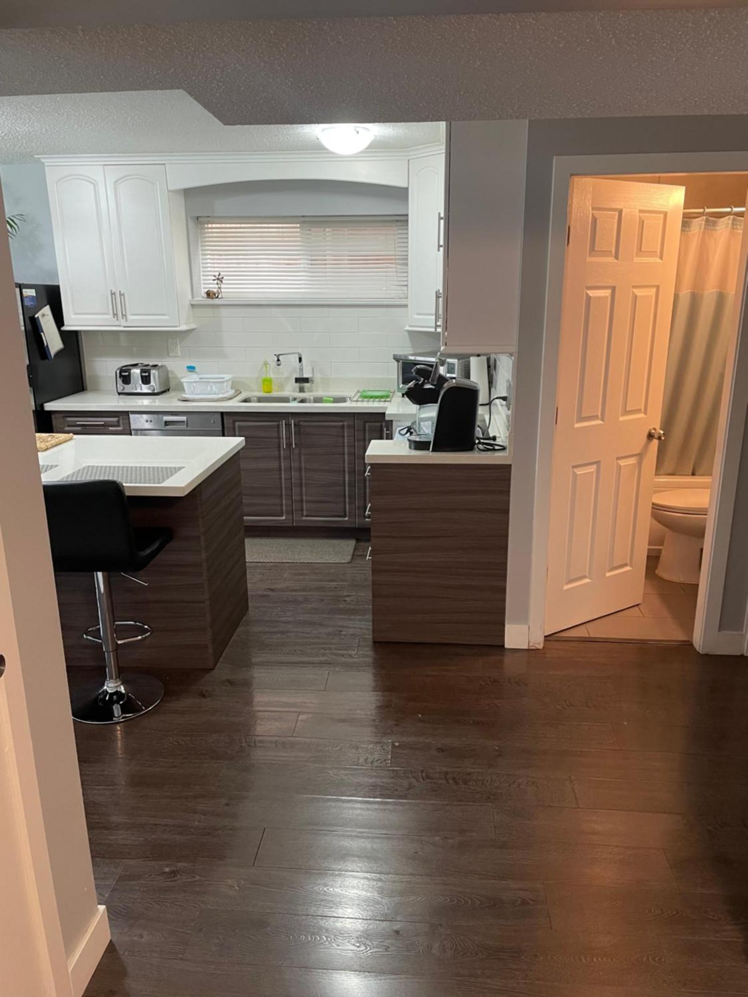 Suite Sunrise Vancouver Eksteriør bilde