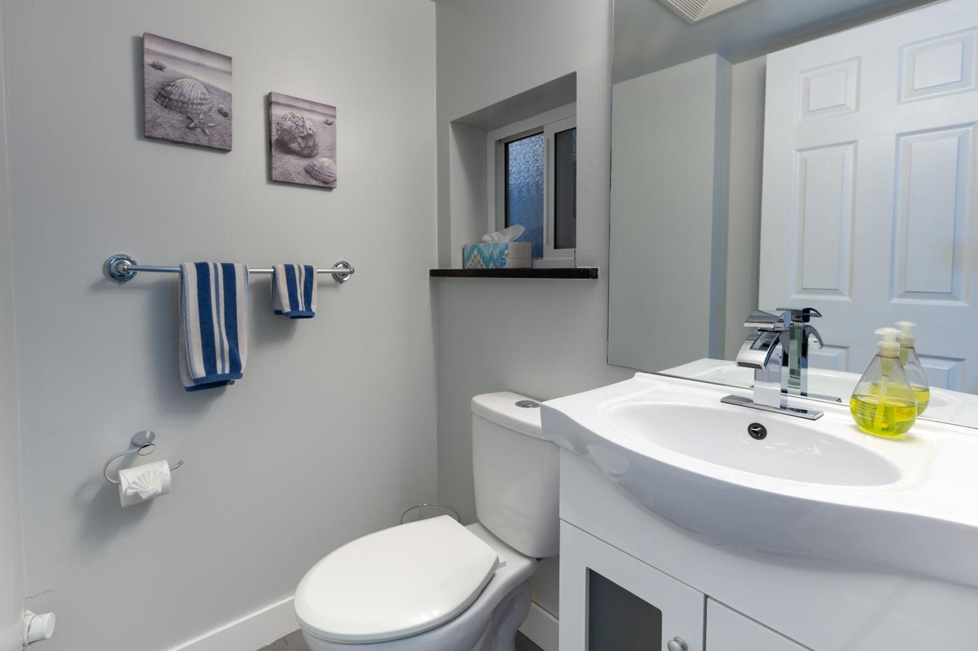 Suite Sunrise Vancouver Eksteriør bilde