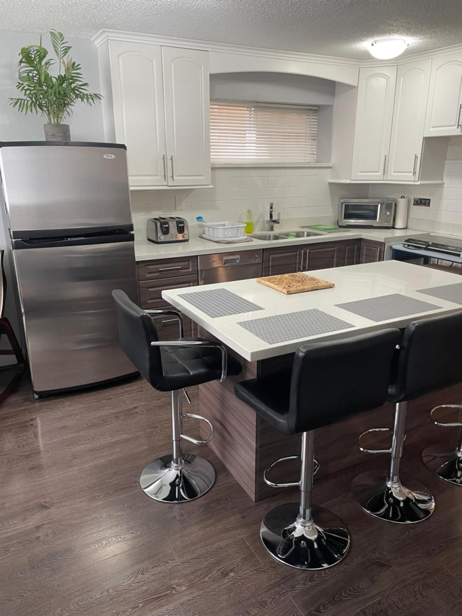 Suite Sunrise Vancouver Eksteriør bilde